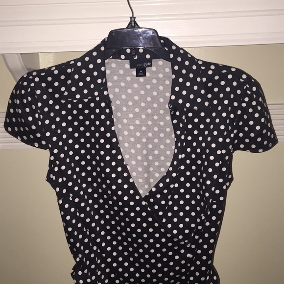 Polkadot blouse with collar - Picture 3 of 3